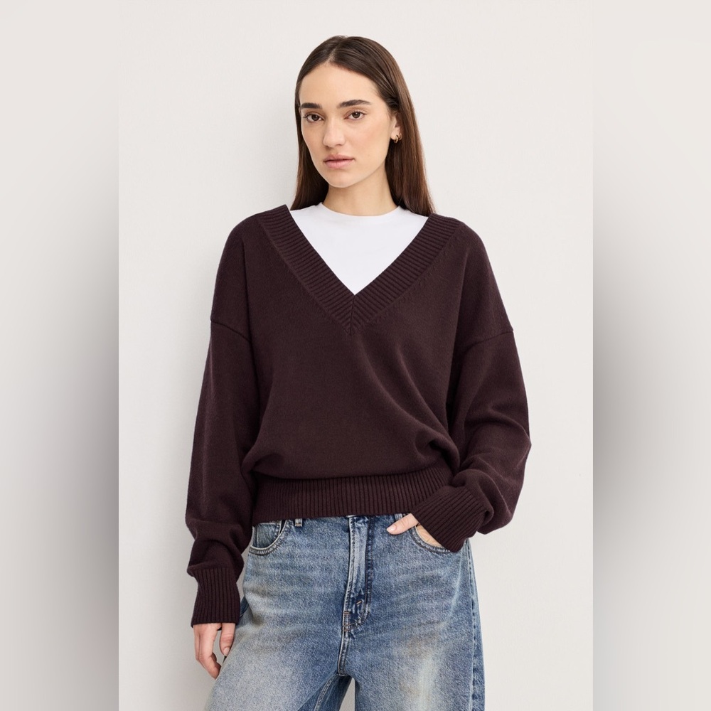 Good American - Deep V Knit Sweater